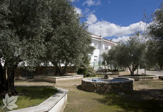 Sanitas Residencial - Residencia Almenara