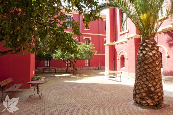 Sanitas Residencial - Residencia Linares