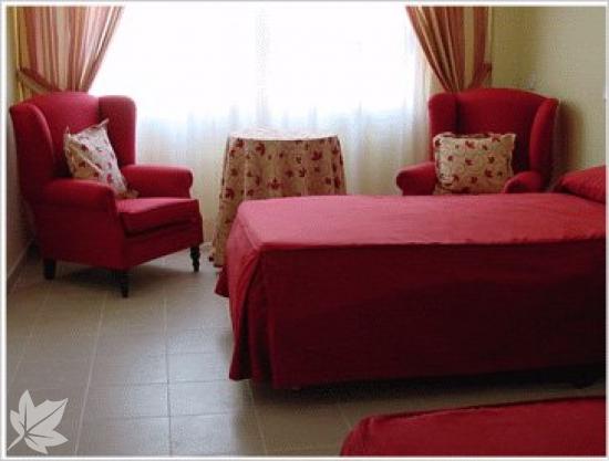 RESIDENCIA Y APARTAMENTOS GERONTOLÓGICOS NATURSOMA