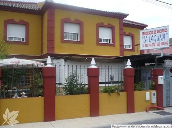 Residencia de Ancianos en Sevilla la Laguna