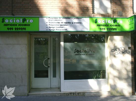 Ayuda a domicilio, acompañamiento y veladoras