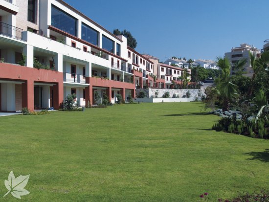 Viviendas con servicios Adorea Benalmádena