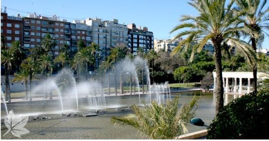 Residencia Jardines del Palau