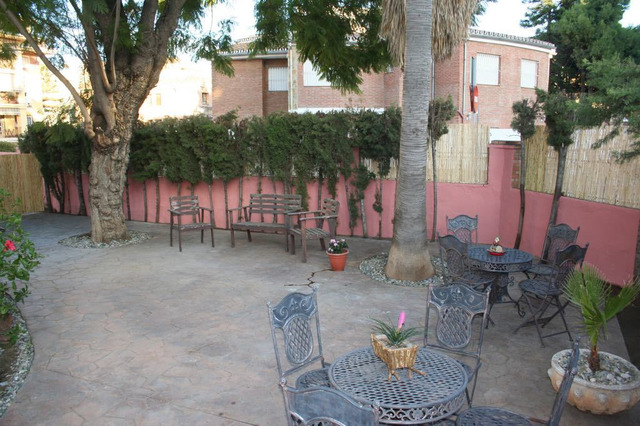 residencia geriatrica azalea s.l.