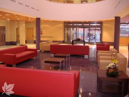 RESIDENCIA ILUNION PARLA