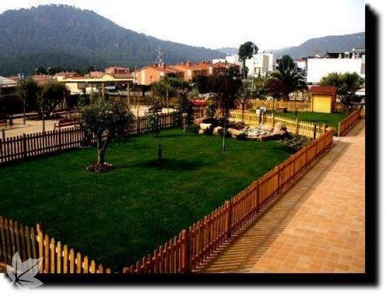 Residencia Les Oliveres Centre Residencial