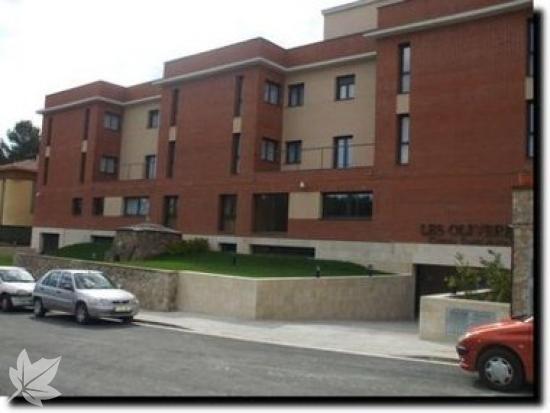 Residencia Les Oliveres Centre Residencial