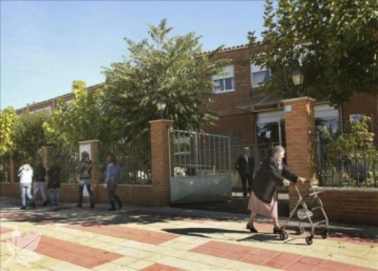 RESIDENCIA CASADO DEL ALISAL