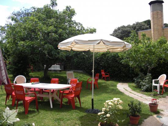 RESIDENCIA VALDEREY EN POZUELO DE ALARCÓN