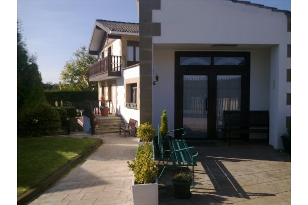 Residencia Hogar Larrea