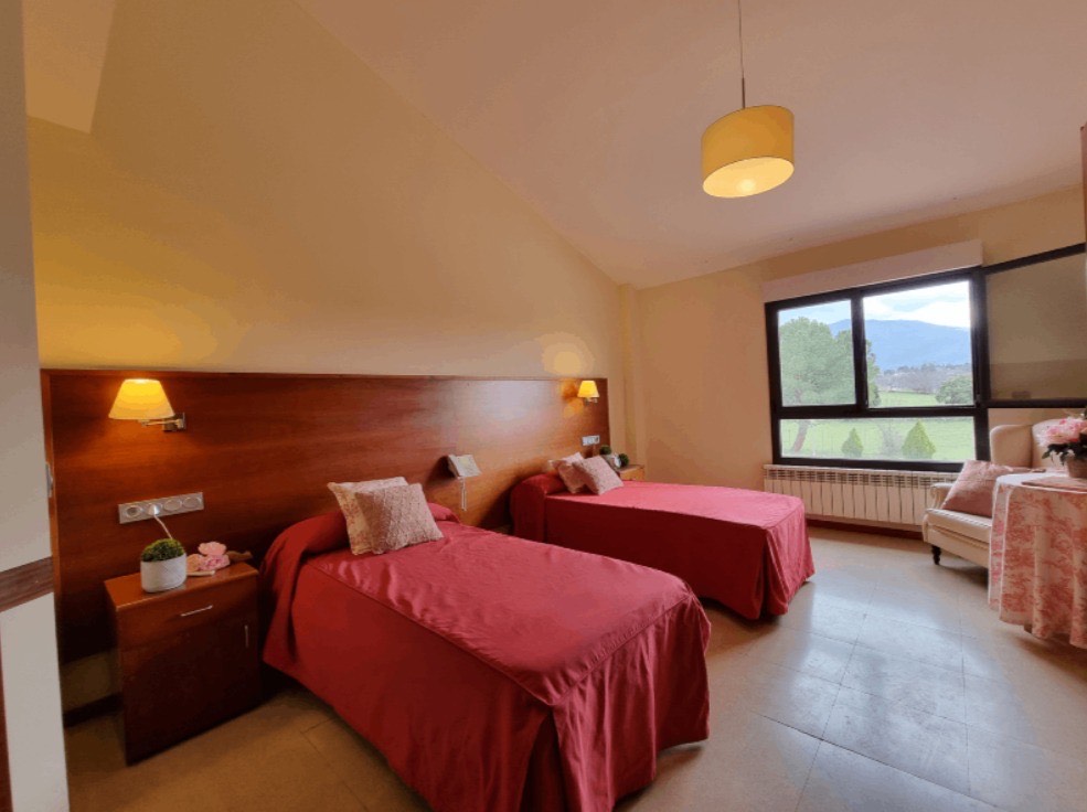 Residencia Aprende a vivir Ortigosa