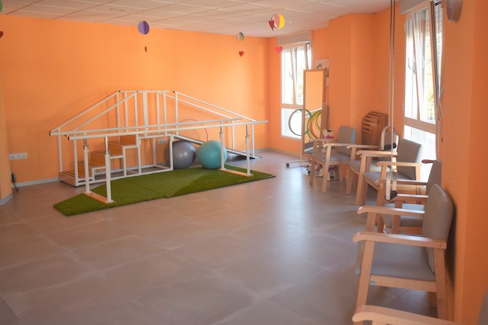 Residencia Las Gabias - San Cristóbal 